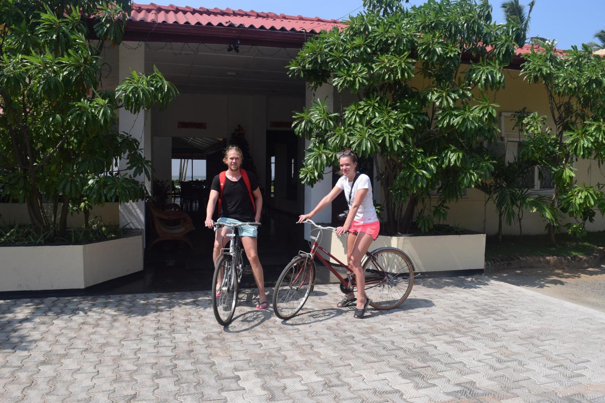 Sanmali Beach Hotel Marawila Eksteriør bilde