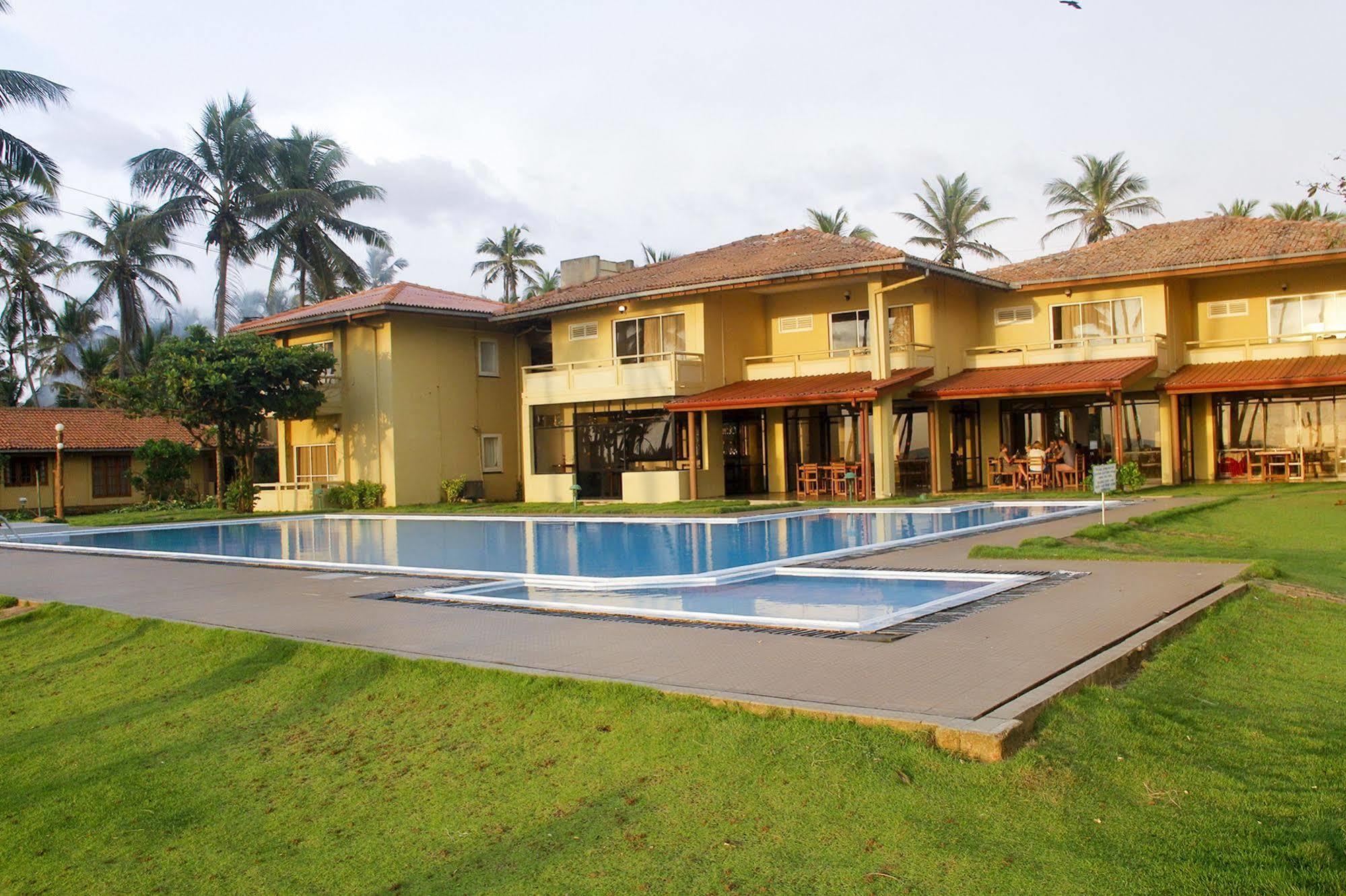 Sanmali Beach Hotel Marawila Eksteriør bilde
